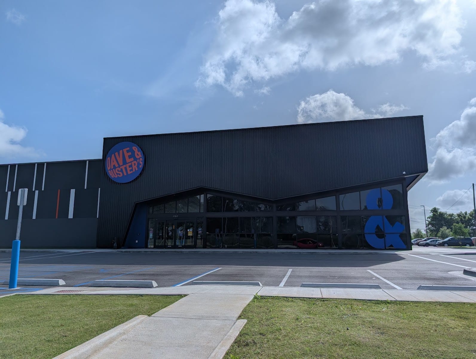 Dave & Buster's Mobile