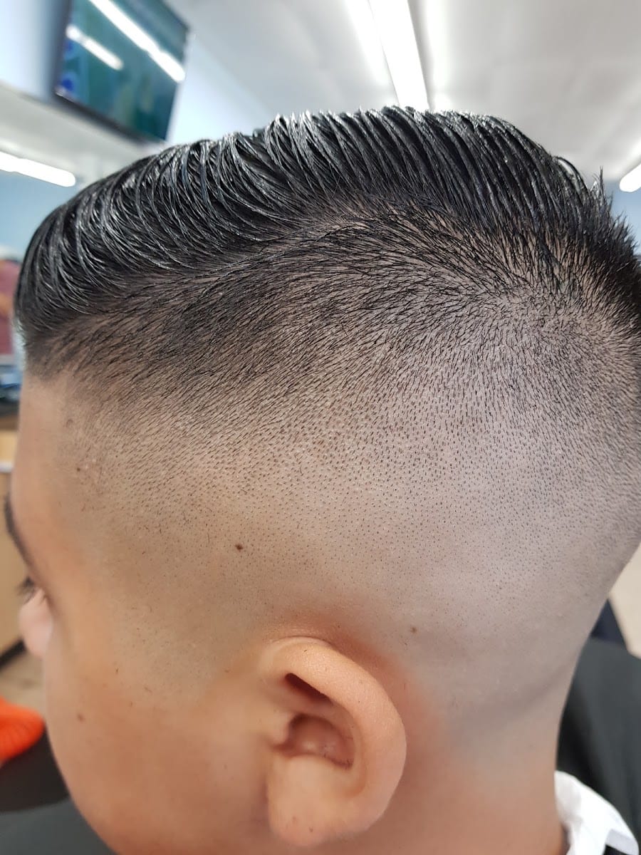 unlimited barber shop, photo 3