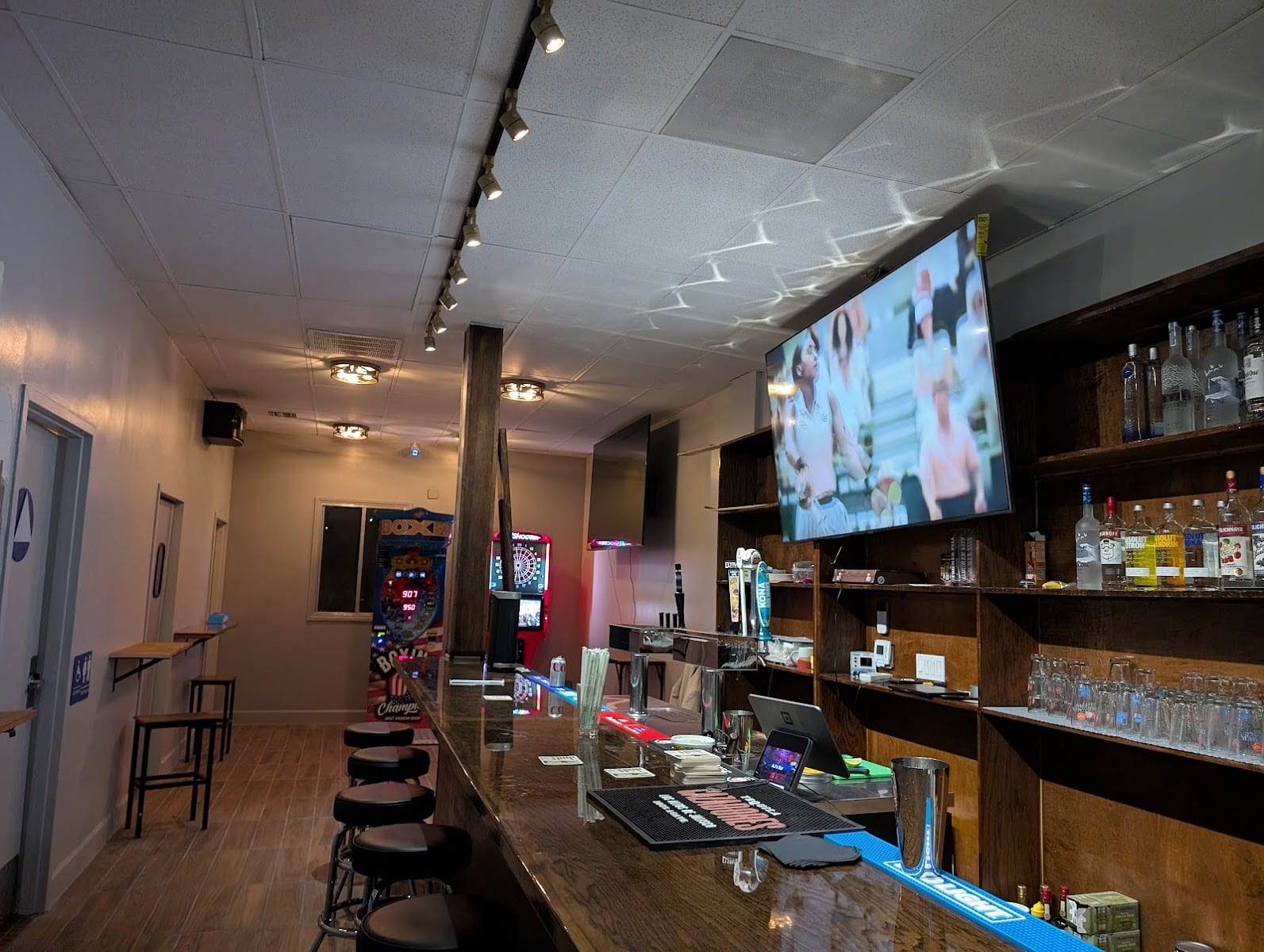 AJ's Bar, photo 3