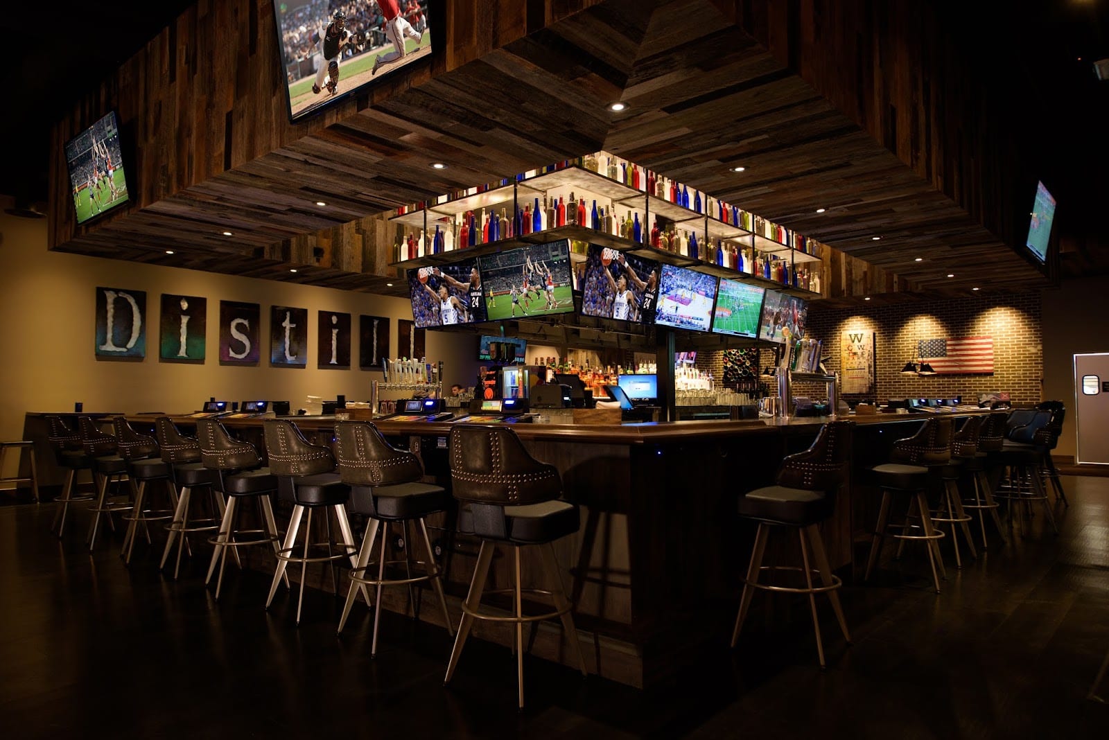 Distill - A Local Bar - Centennial, photo 2