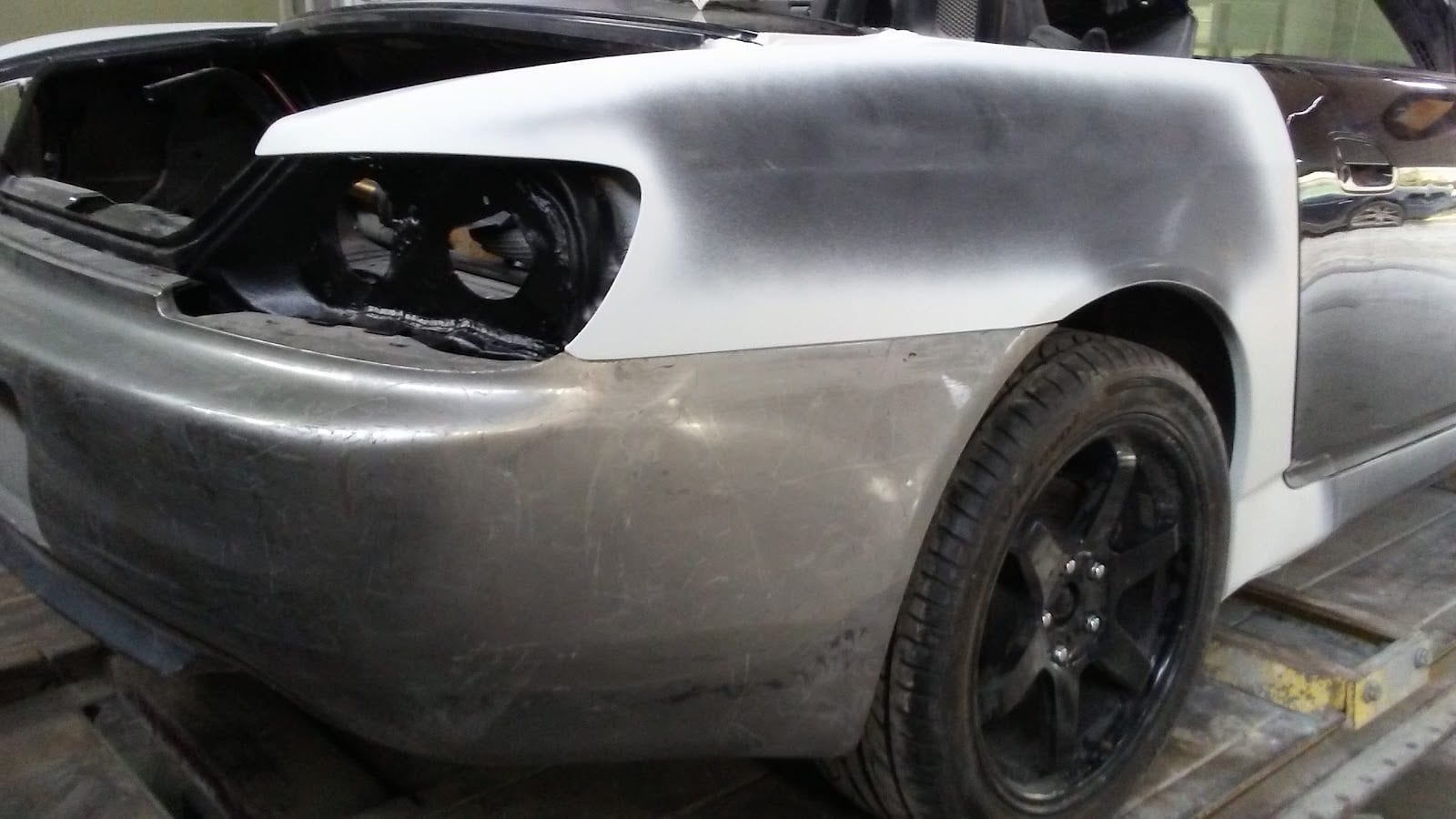 UNIVERSAL AUTO BODY SHOP, photo 2