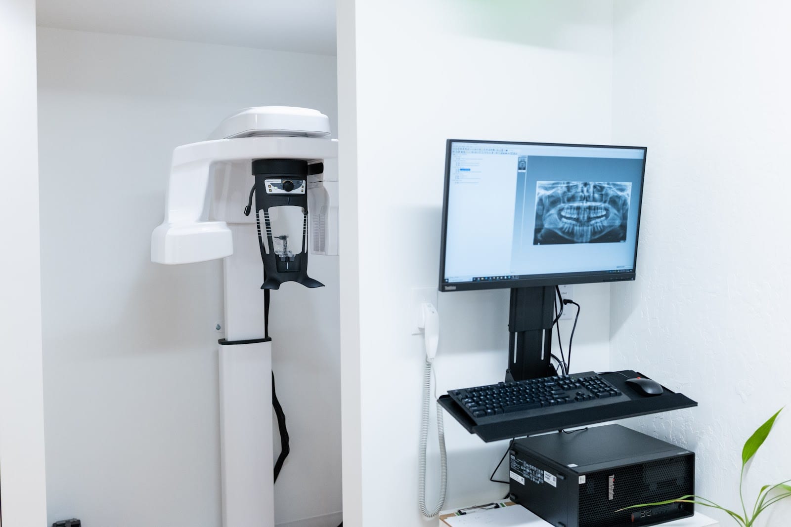 Valencia Dental Center, photo 4