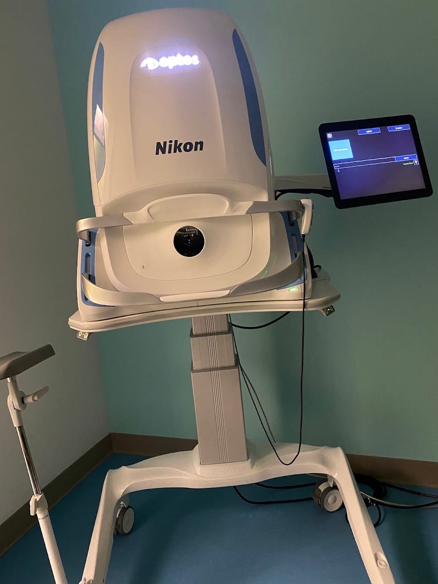 UCSF Comprehensive Ophthalmology & Optometry Clinic, photo 4