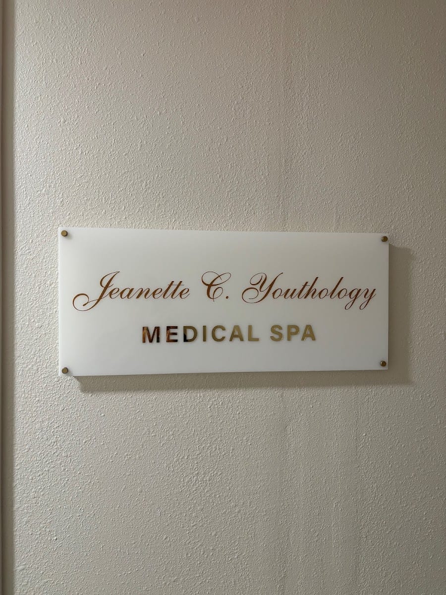 Jeanette C. Youthology, photo 2
