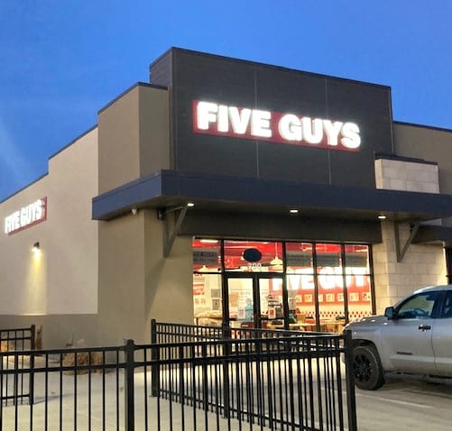 Five Guys, photo 2