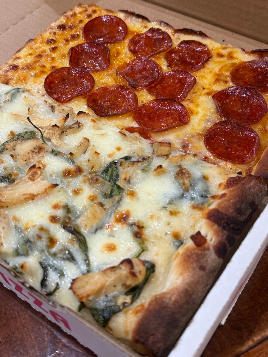 Mustafio's Pizza, photo 3