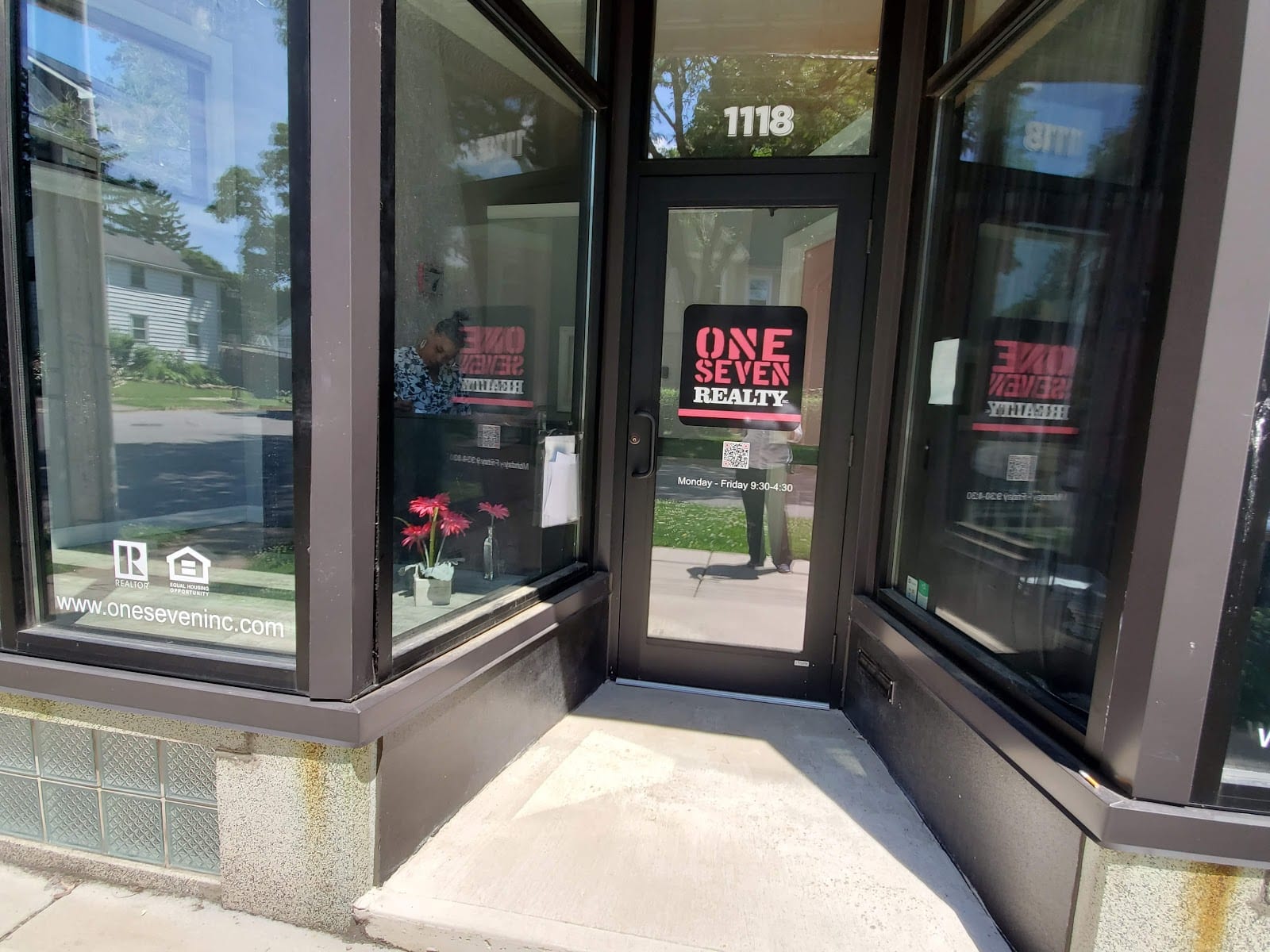 OneSeven Realty, Inc, photo 4