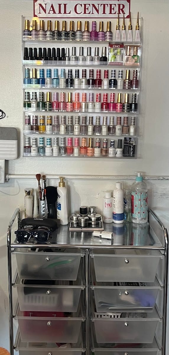 George’s Barber Shop, photo 2