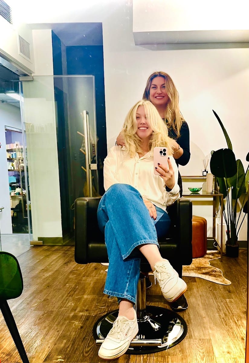 Dessy Evdosie Hair Studio