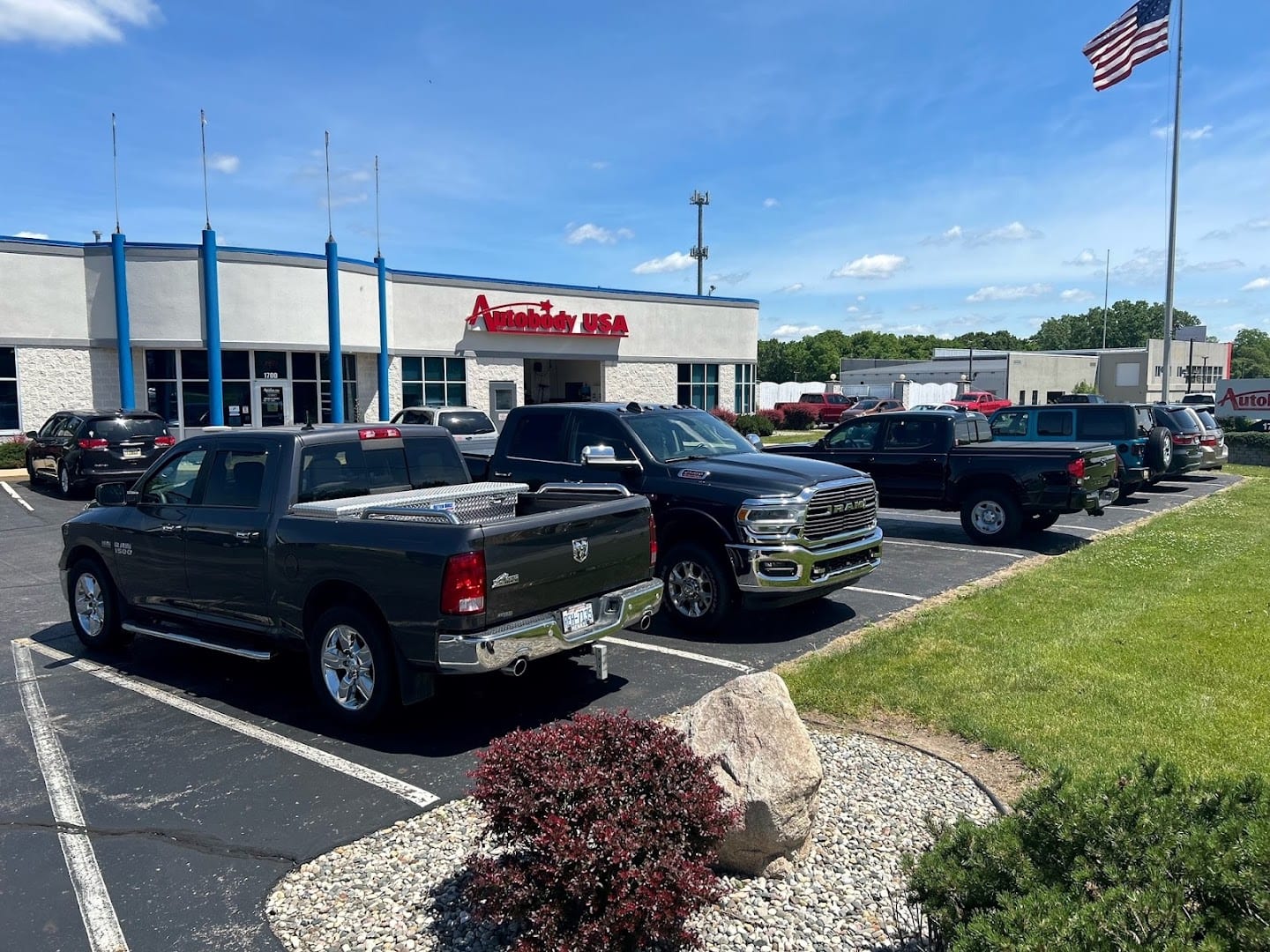 Autobody USA Battle Creek, photo 2