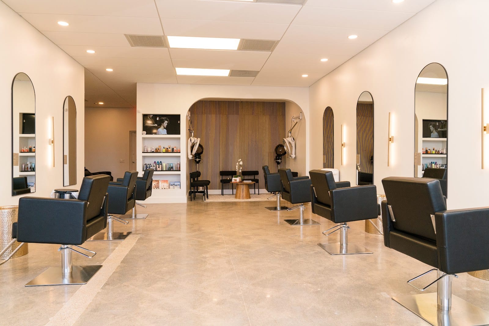Hair Society Salon and Color Bar, photo 2