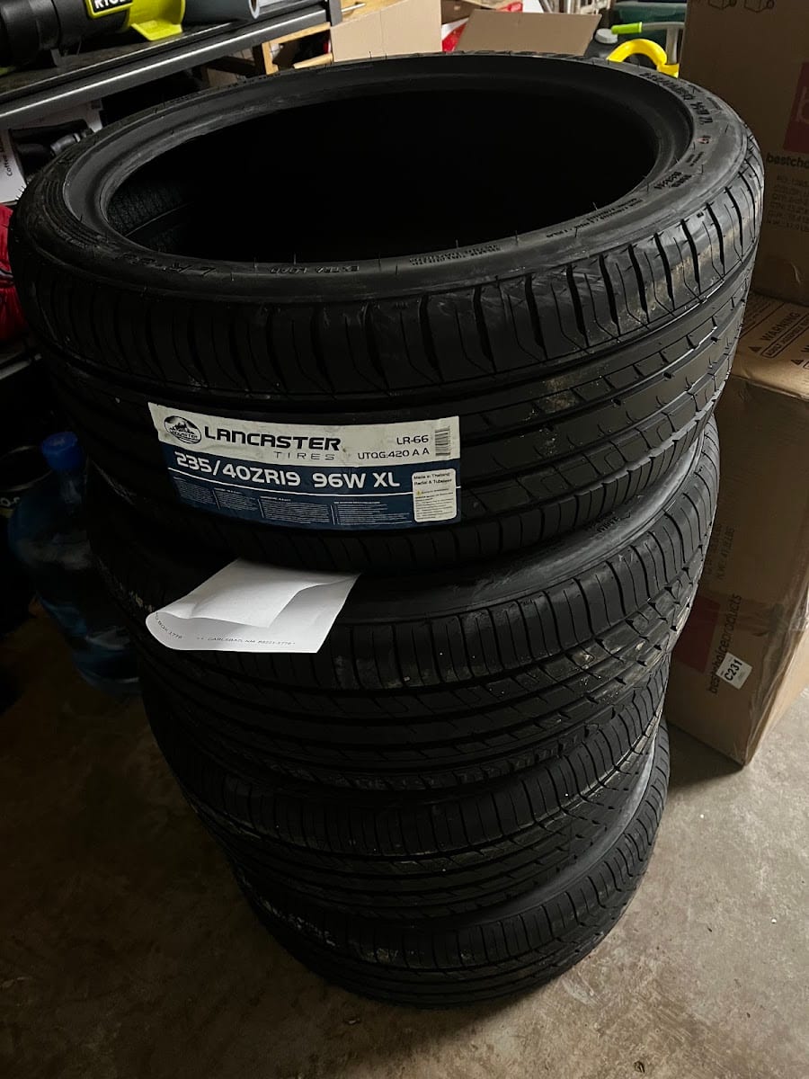 Forrest Tire - Automotive and Truck Center, photo 4