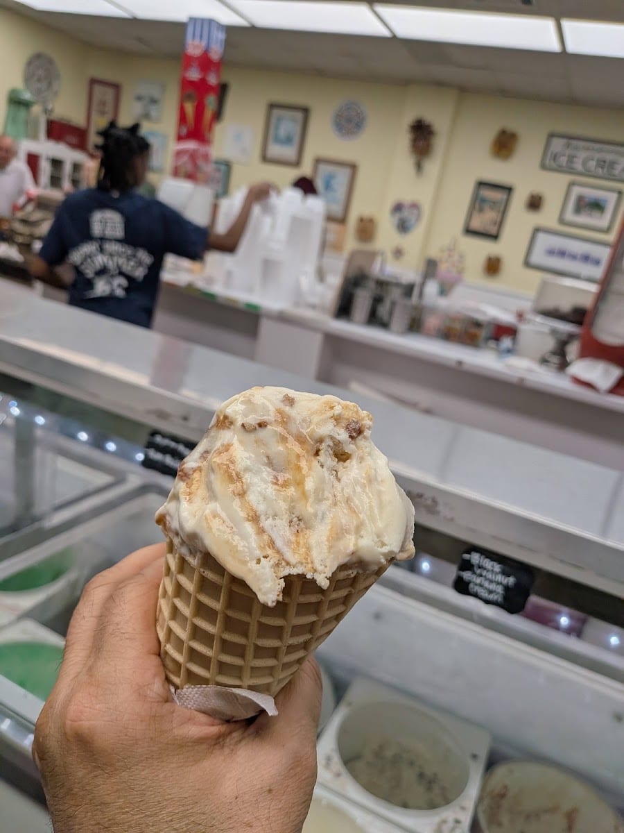 Cammie's Old Dutch Ice Cream Shoppe, photo 3