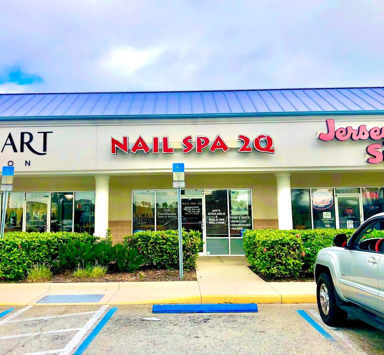 Nail Spa 2Q