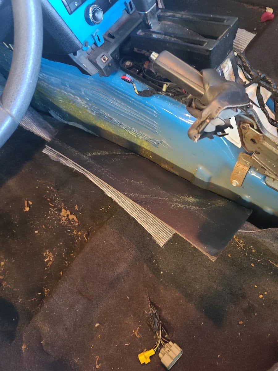Crowe's Upholstery