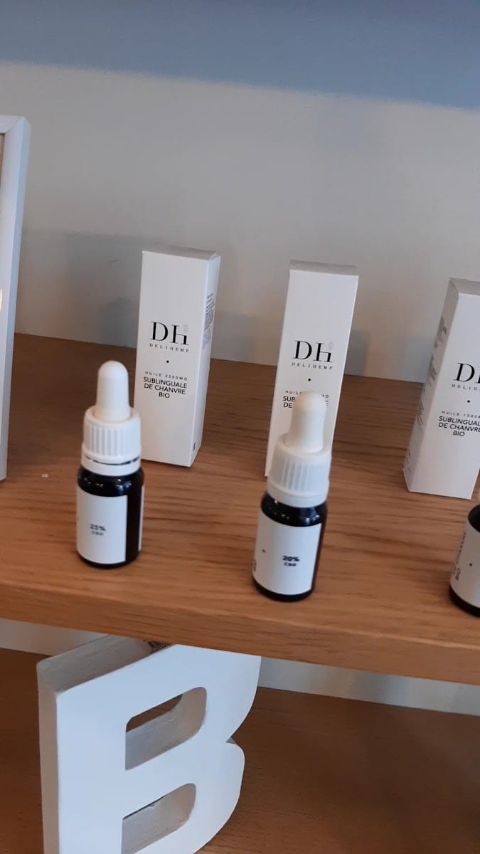 Aromes coffee Deli Hemp CBD Shop Paris 11 Parmentier, photo 3
