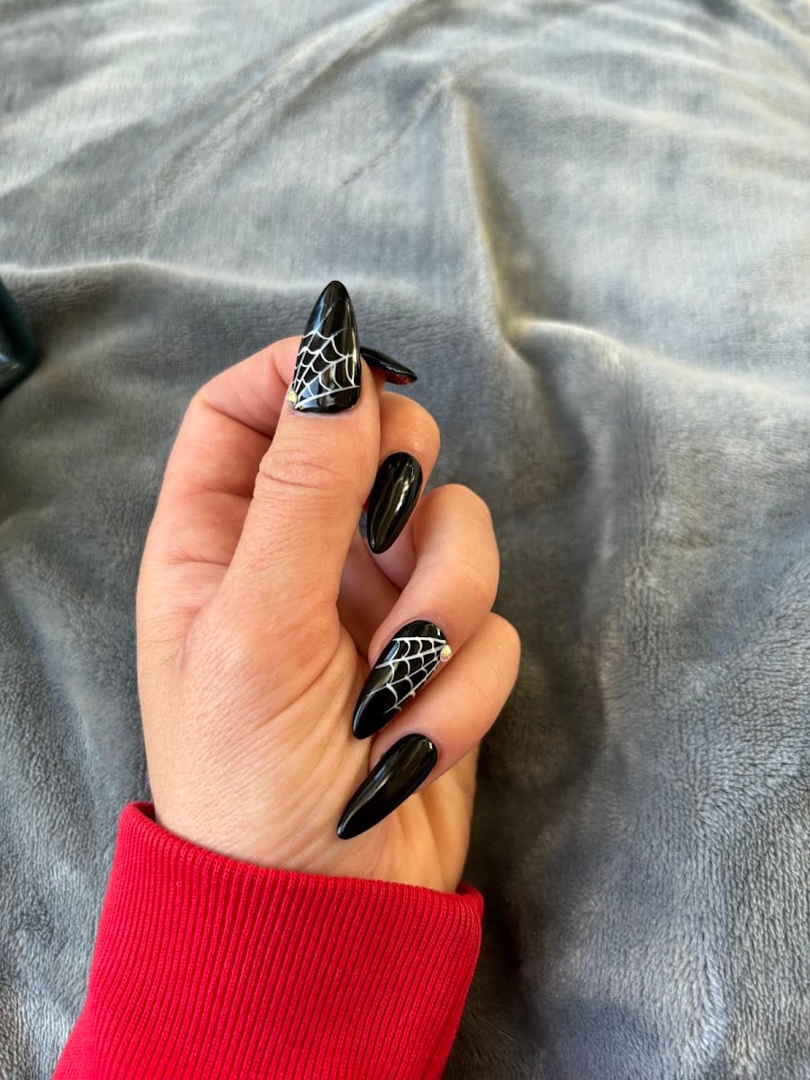Palace Nails Salon