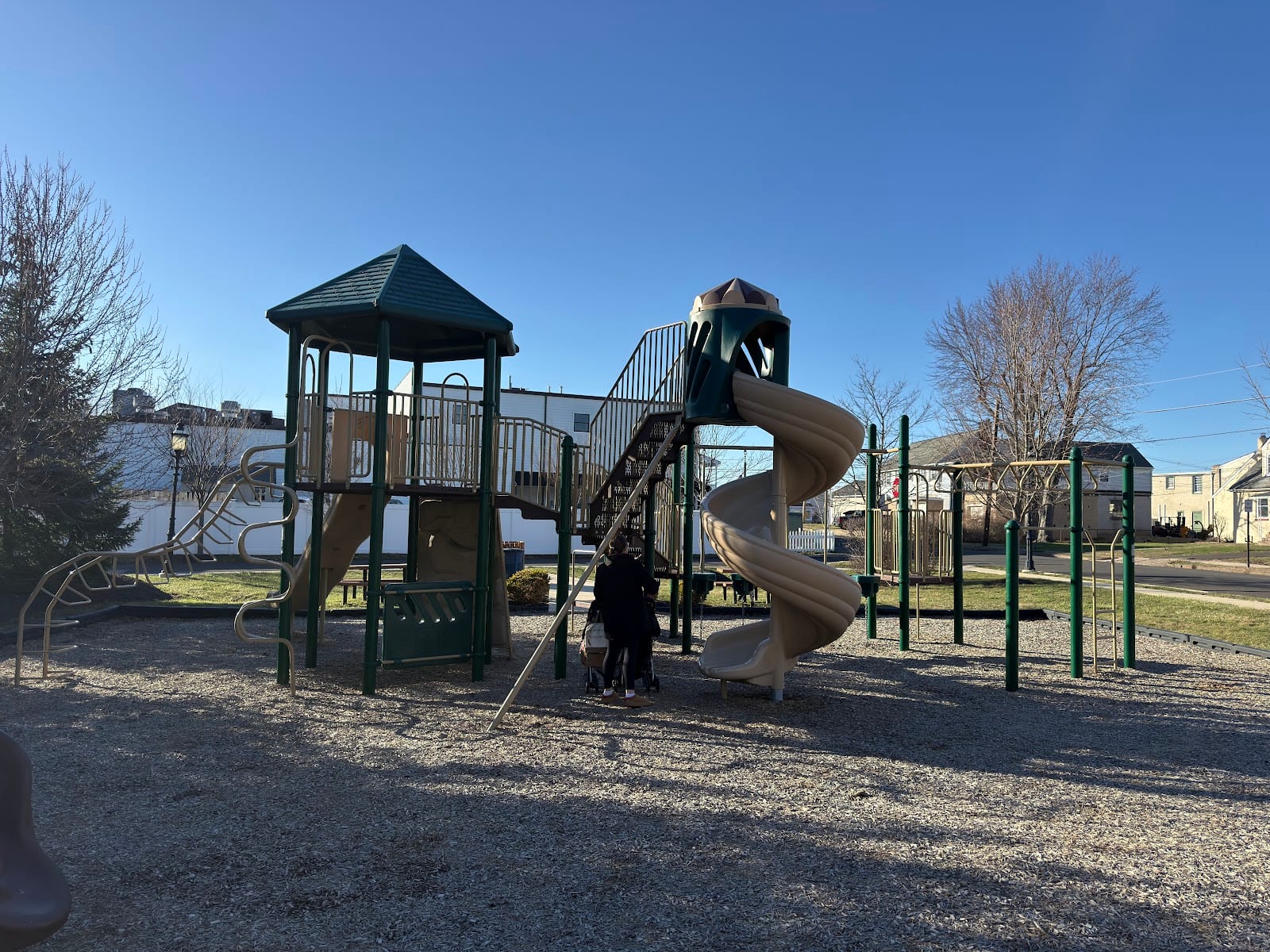 Mercer Avenue Park, photo 3
