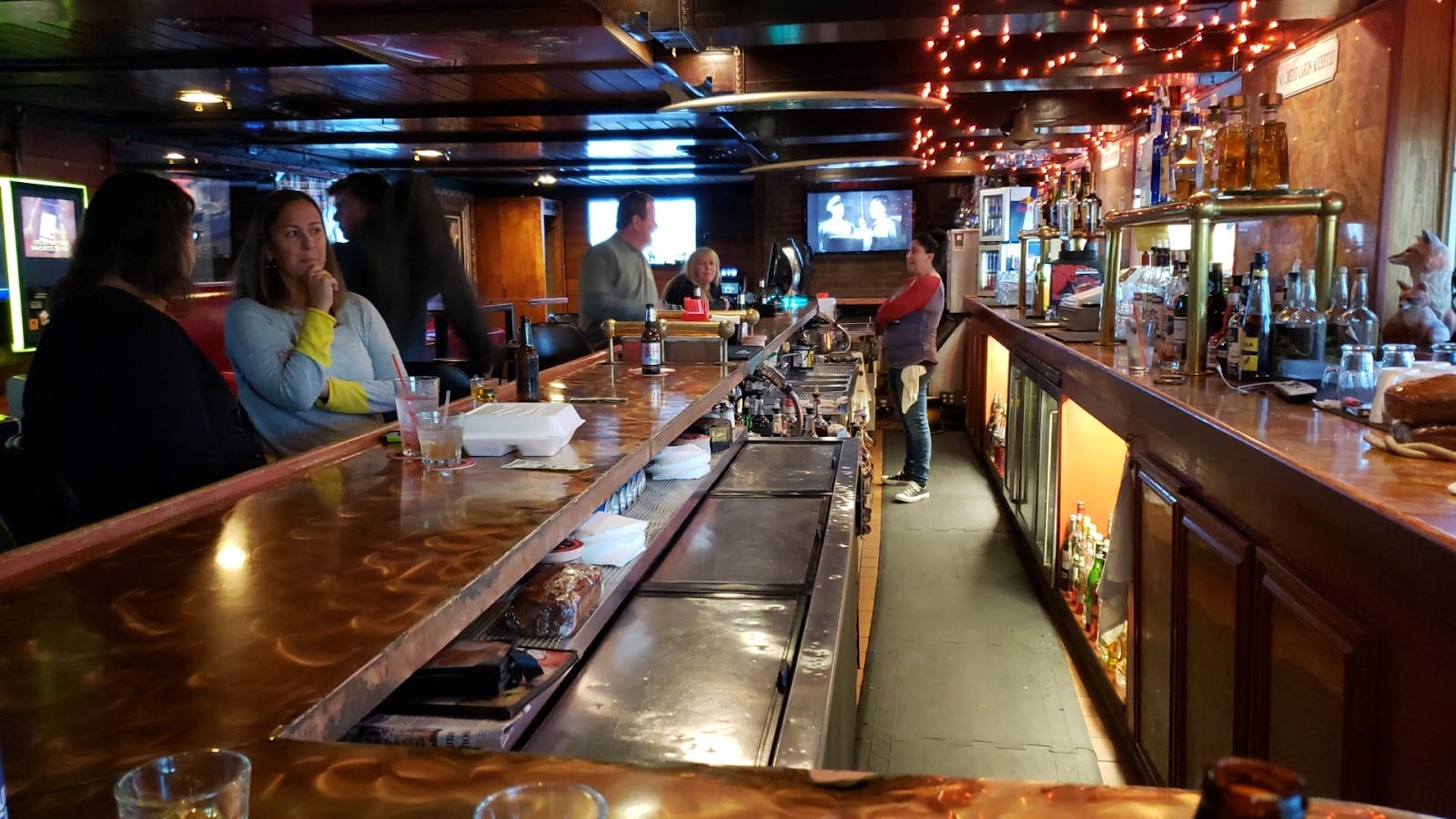 Red Fox Lounge, photo 3