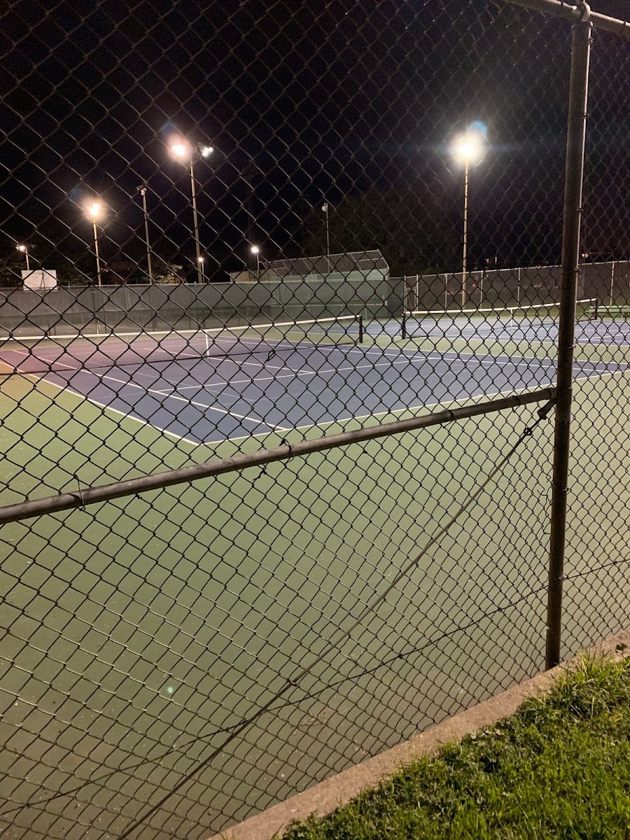 Moscone Tennis Courts 1 + 2