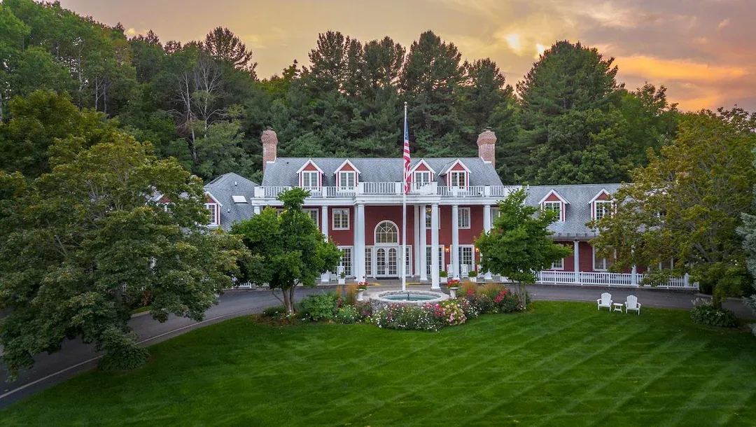 Sip, Stay, and Savor: Are Traverse City’s Wine Hotels Michigan’s Next Big Escape?