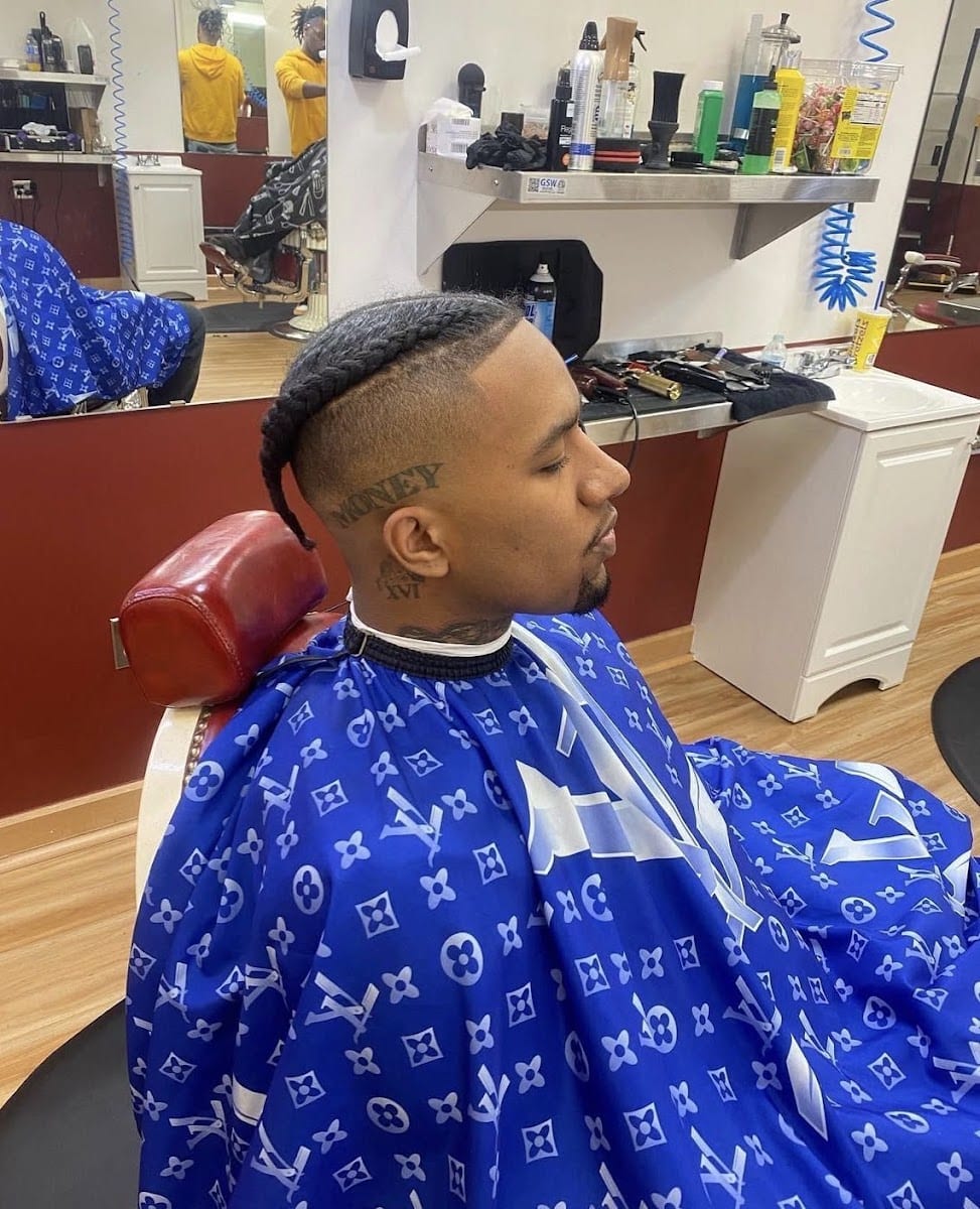 Kash @ CENTENNIAL HILLS BARBER SHOP