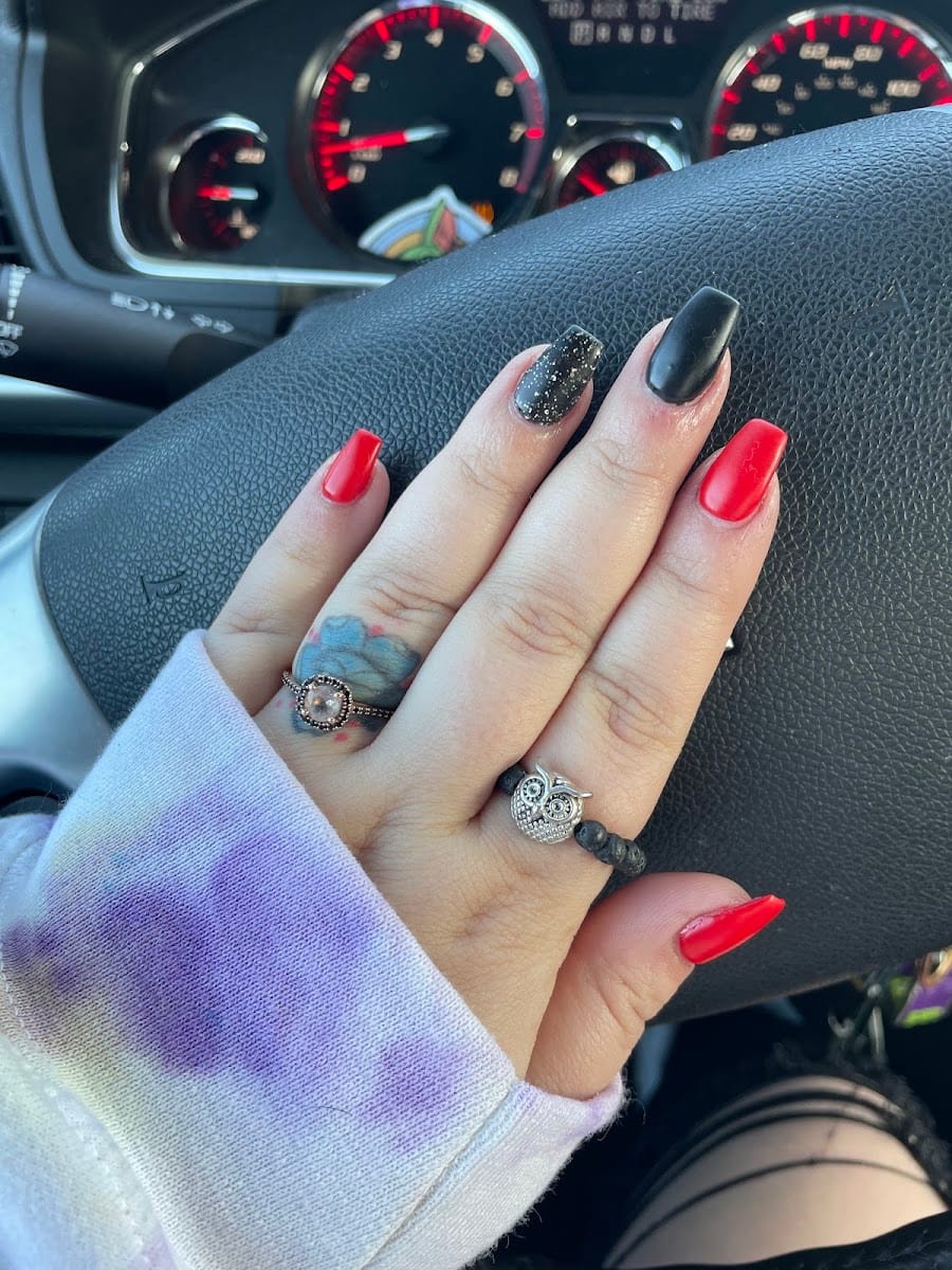 Gloss Nails, photo 2