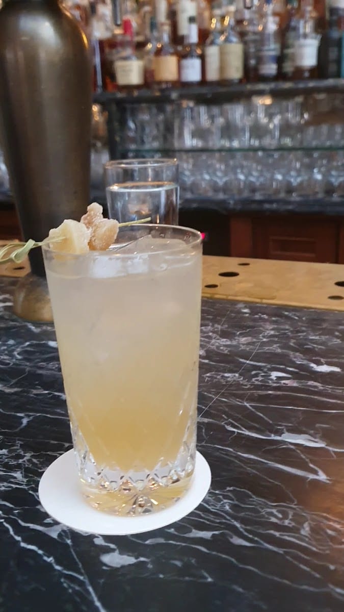 The Nickel Bar, photo 3