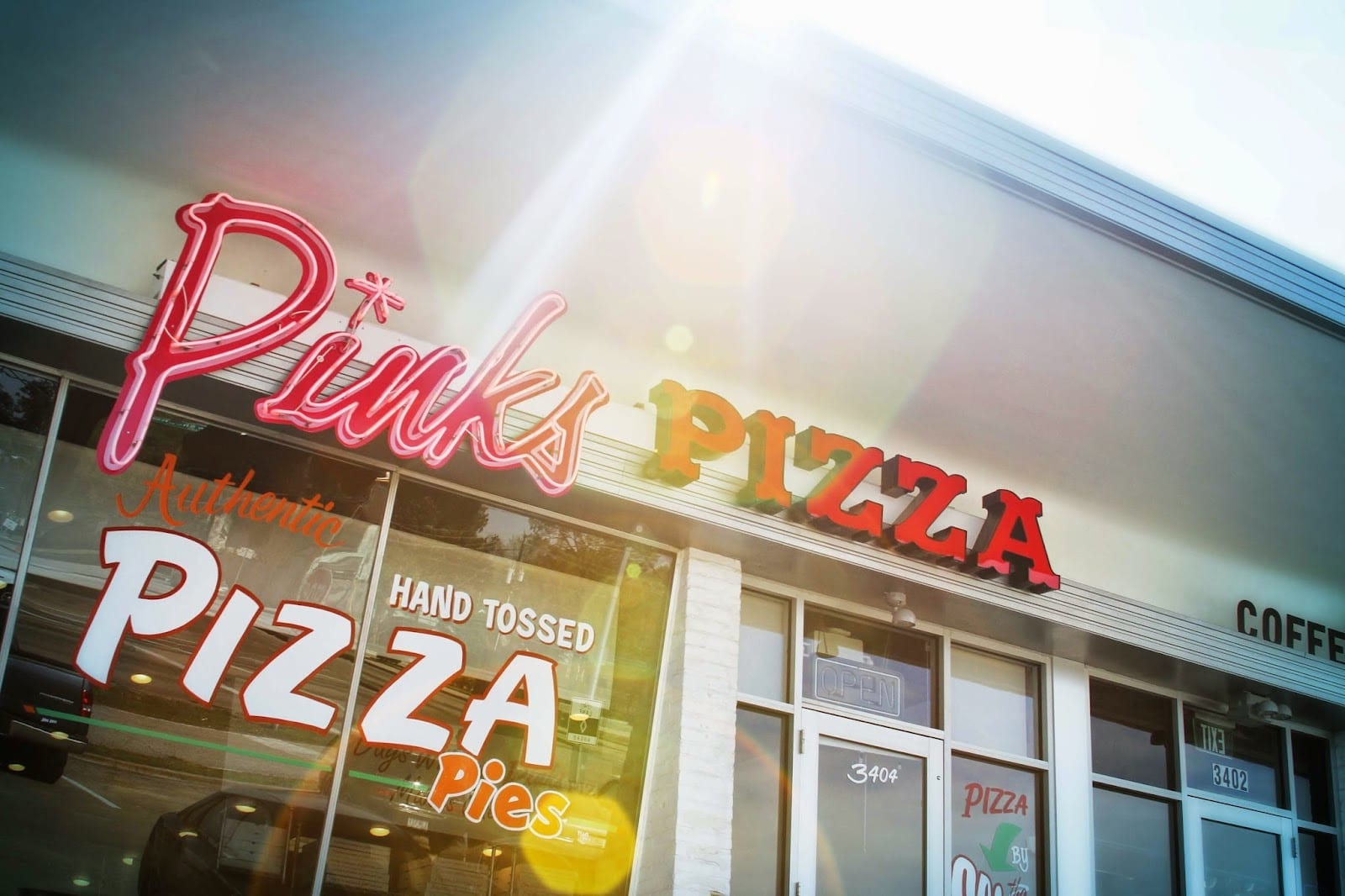 Pink's Pizza, photo 2