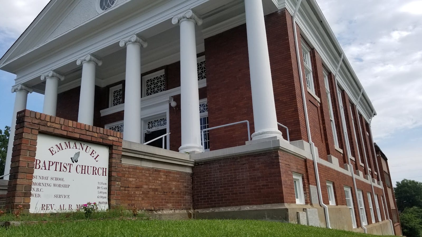 Emmanuel Baptist Church, photo 4