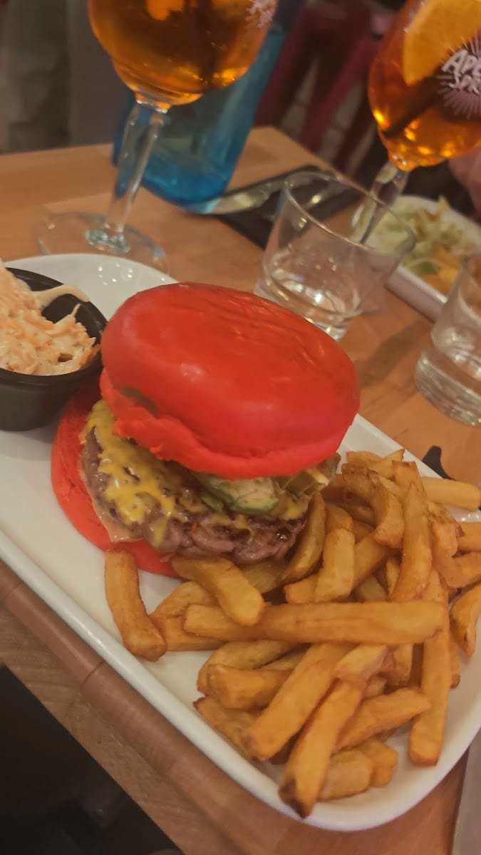 Tata Burger, photo 3