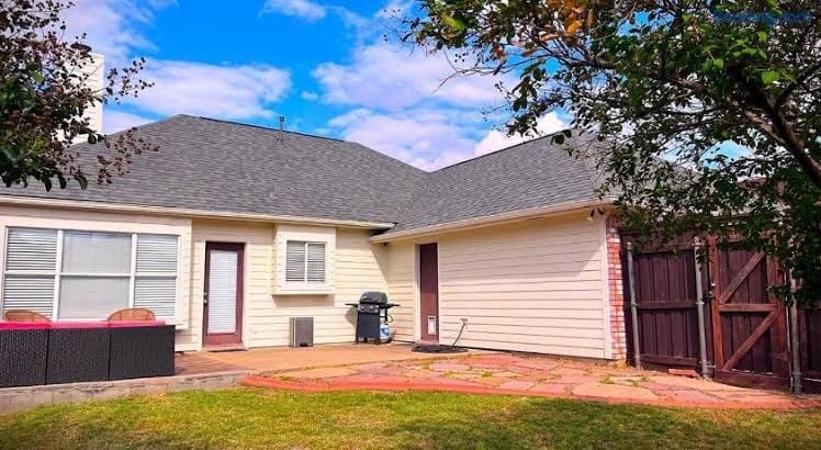 Walk to Frisco Commons Park: Modern Home w/ Patio, photo 2