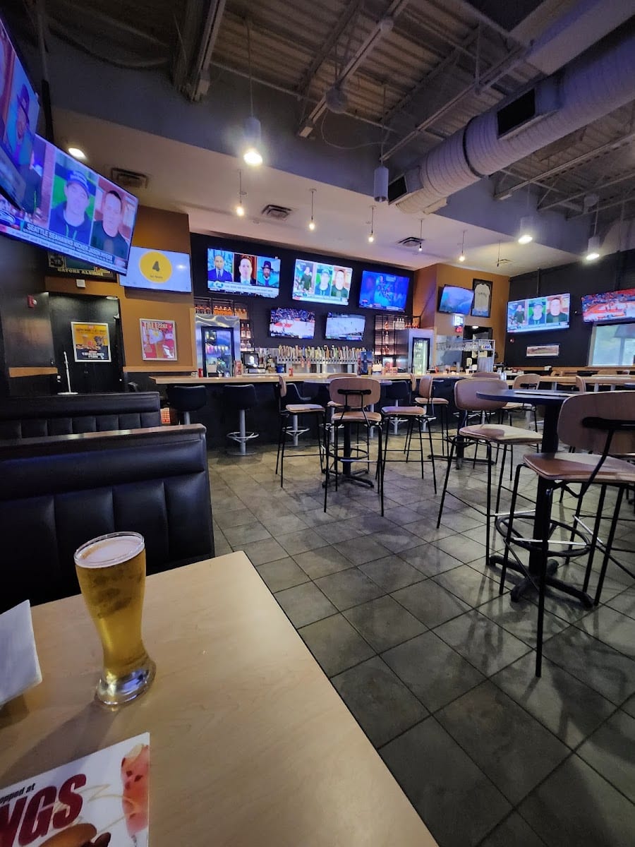 Buffalo Wild Wings, photo 4