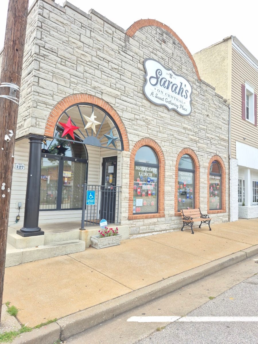 Sarah's on Central, photo 4