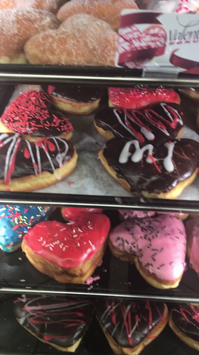 Yum Yum Donuts, photo 2