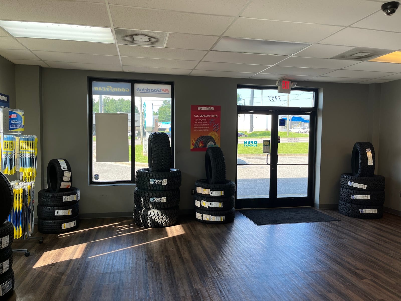 Mavis Tires & Brakes, photo 4