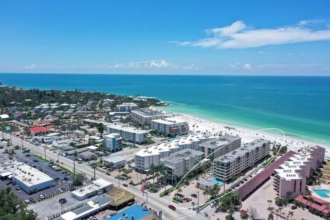 Firethorn 110- Absolutely gorgeous, beachfront 2BR/2BA condo, photo 2