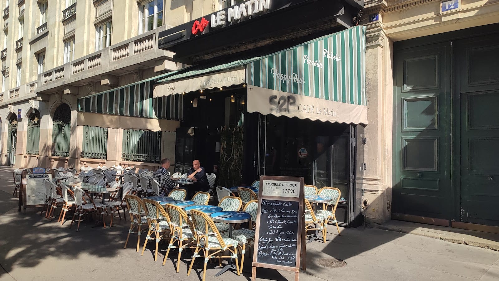 Café "Le Matin", photo 2