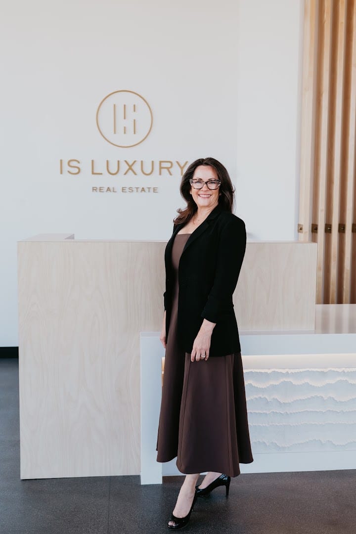Eileen Guilbeault at IS LUXURY