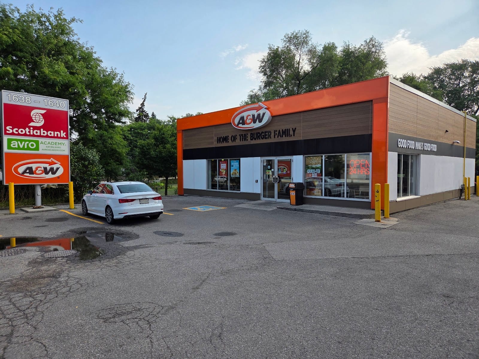 A&W Canada, photo 2