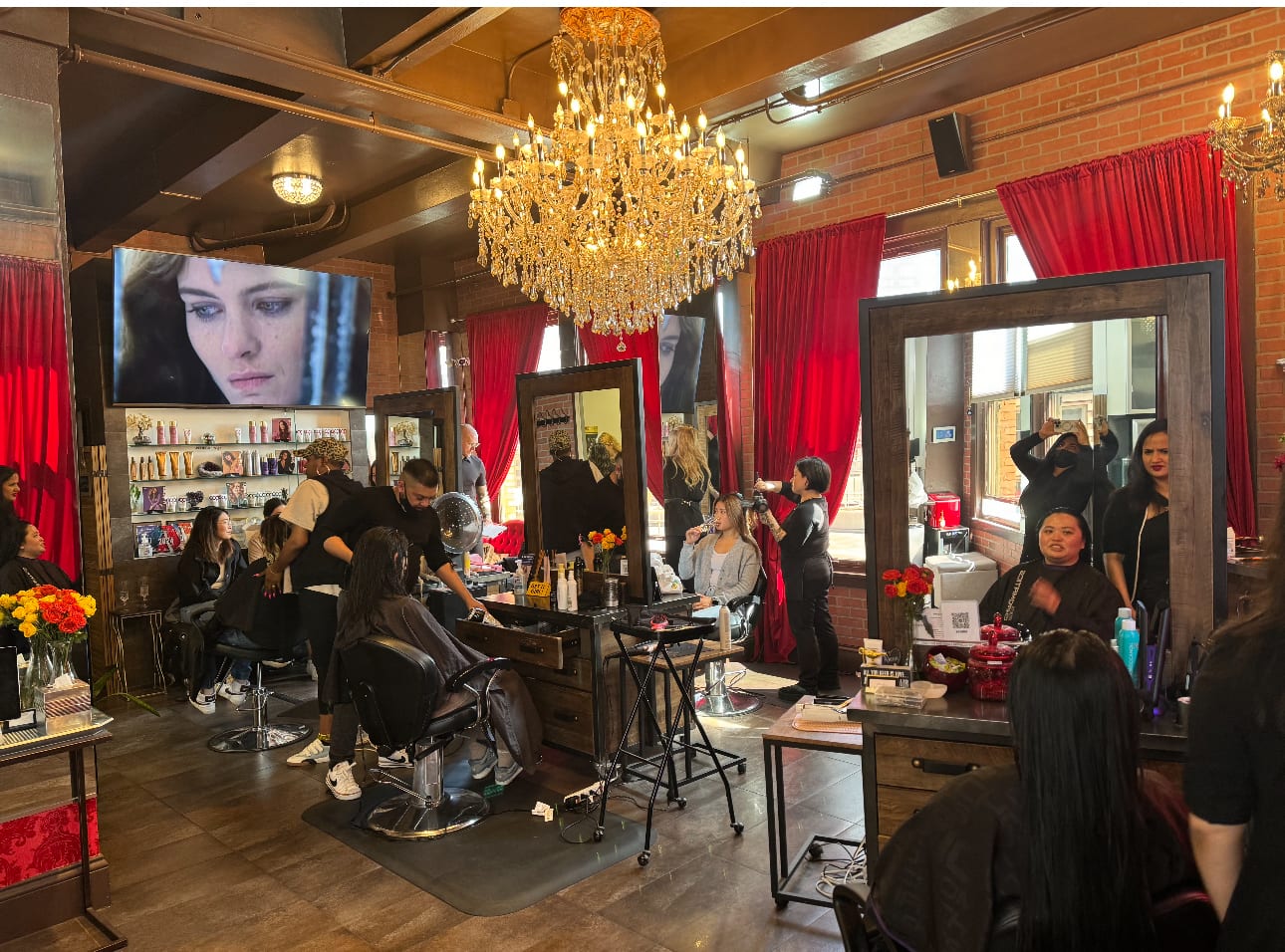 Blowology blowdry bar/ Spa Massage