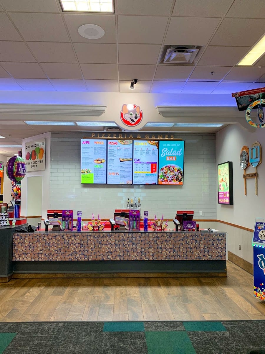 Chuck E. Cheese