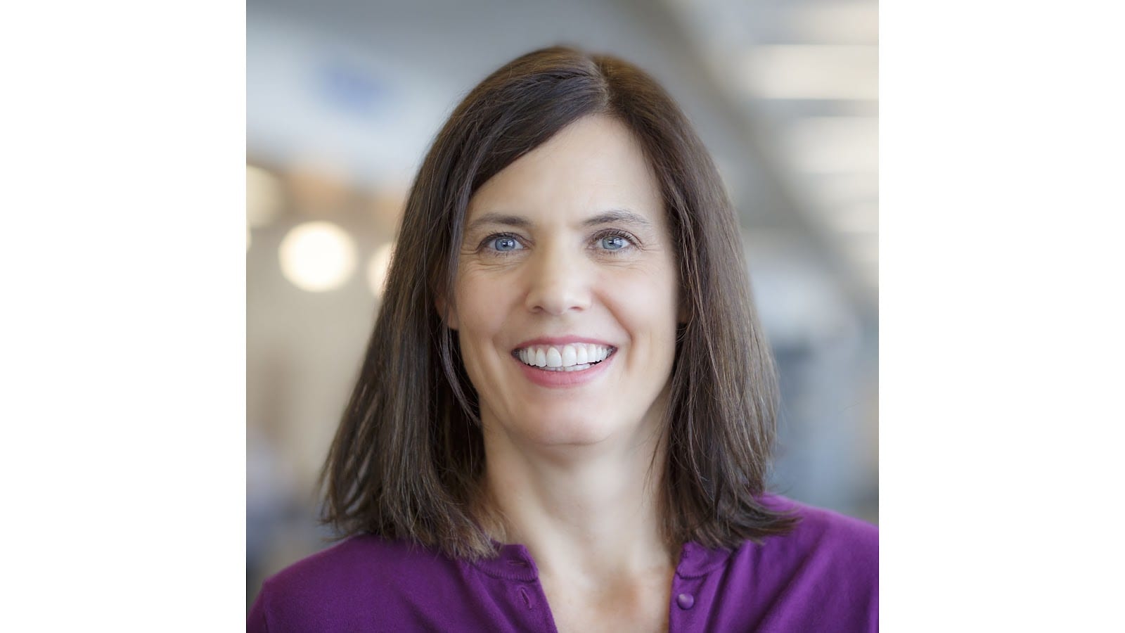 Lisa J. Samson-Fang, MD