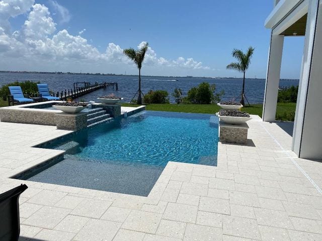 Menzer Pools Inc, photo 4