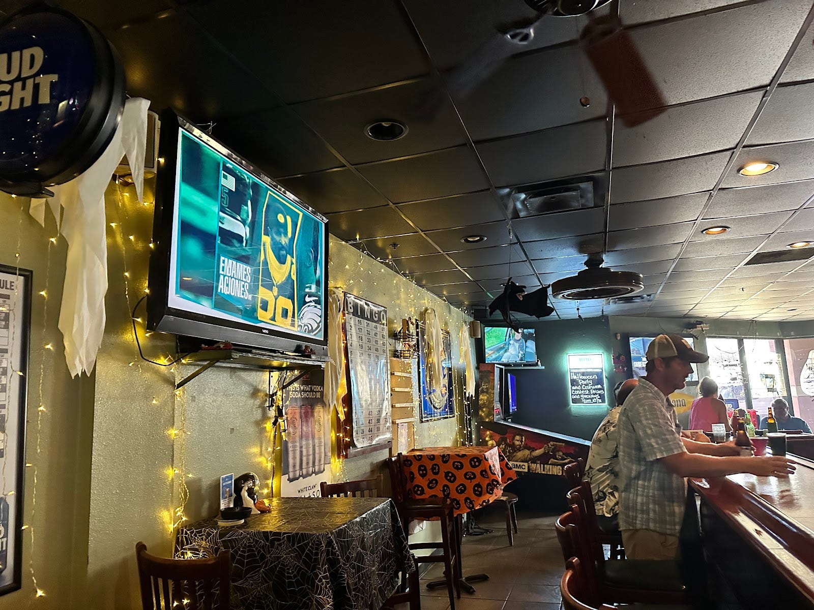 Green Diamond Pub, photo 2