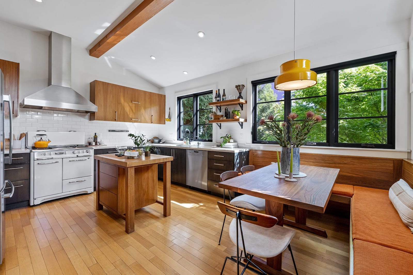 Generation Real Estate, photo 3