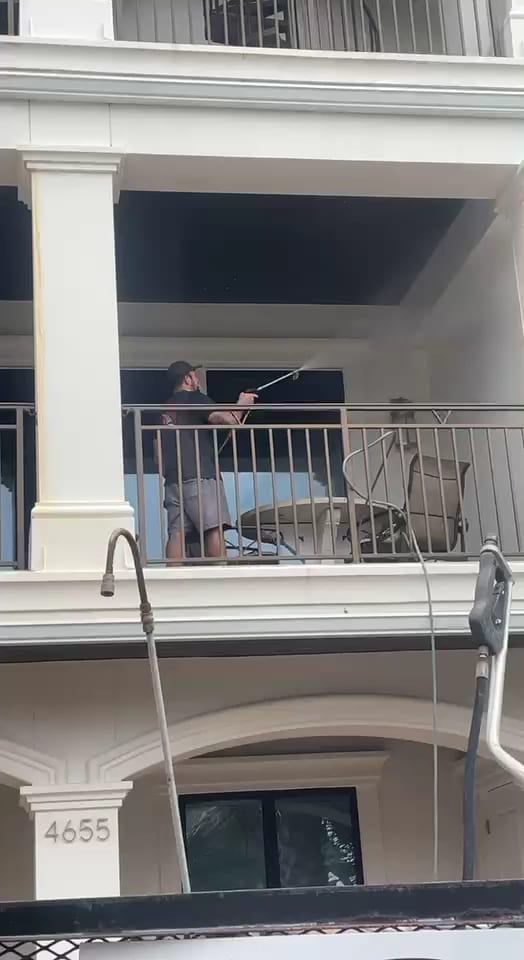 Landshark Pressure Washing, photo 3