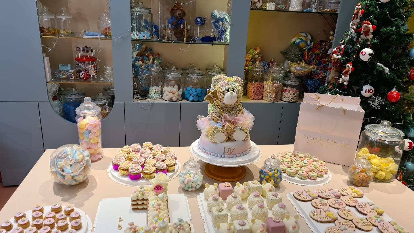 Candy Paradis