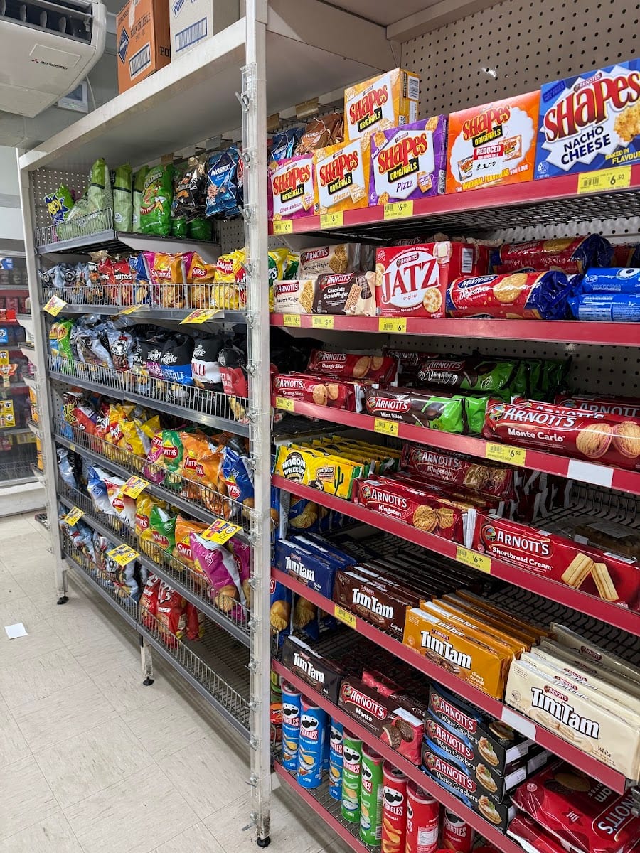 Vella's Foodstore, photo 4
