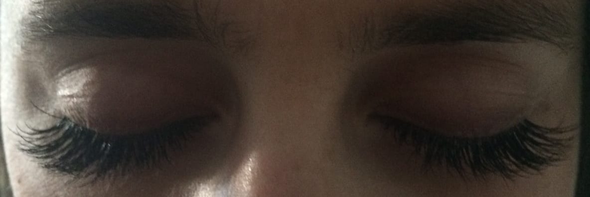 Eyelash extensions Paris